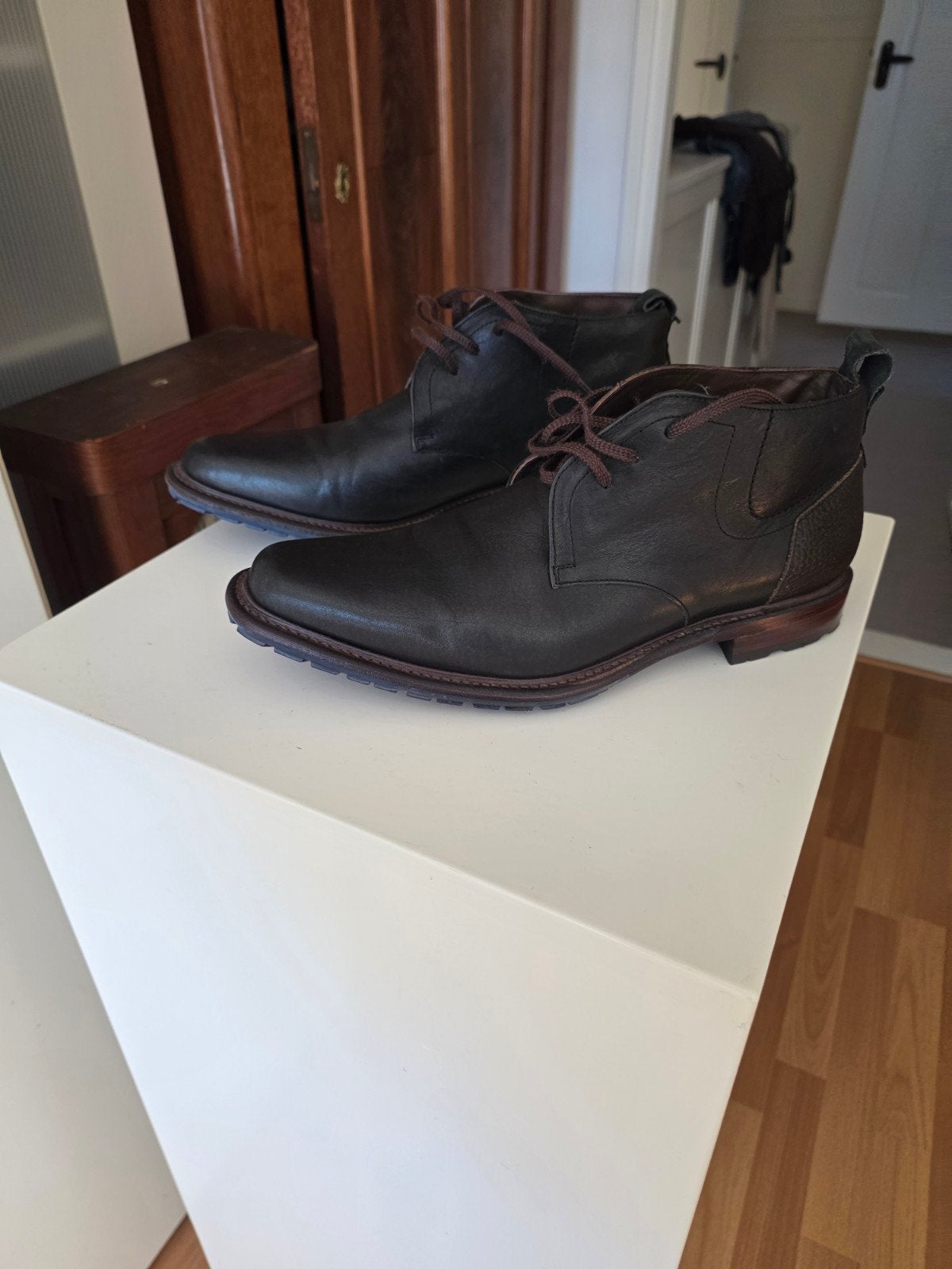 Floris van Bommel halfhoge veterschoenen - Maat 44, Bruin, Floris van Bommel, Ophalen of Verzenden, Zo goed als nieuw