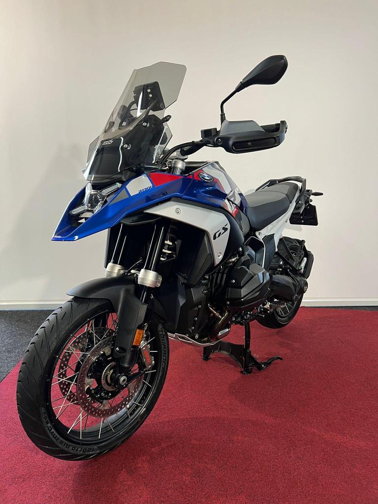 BMW R 1300 GS Trophy BTW MOTOR, Einsteinlaan 5
2289 CC  Rijswijk, NL, Handvatverwarming, Meer dan 35 kW, Toermotor