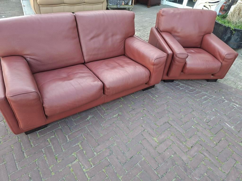 Roche Bobois bank en fauteuil in nieuwstaat, Ophalen, Zo goed als nieuw, 75 tot 100 cm, Leer