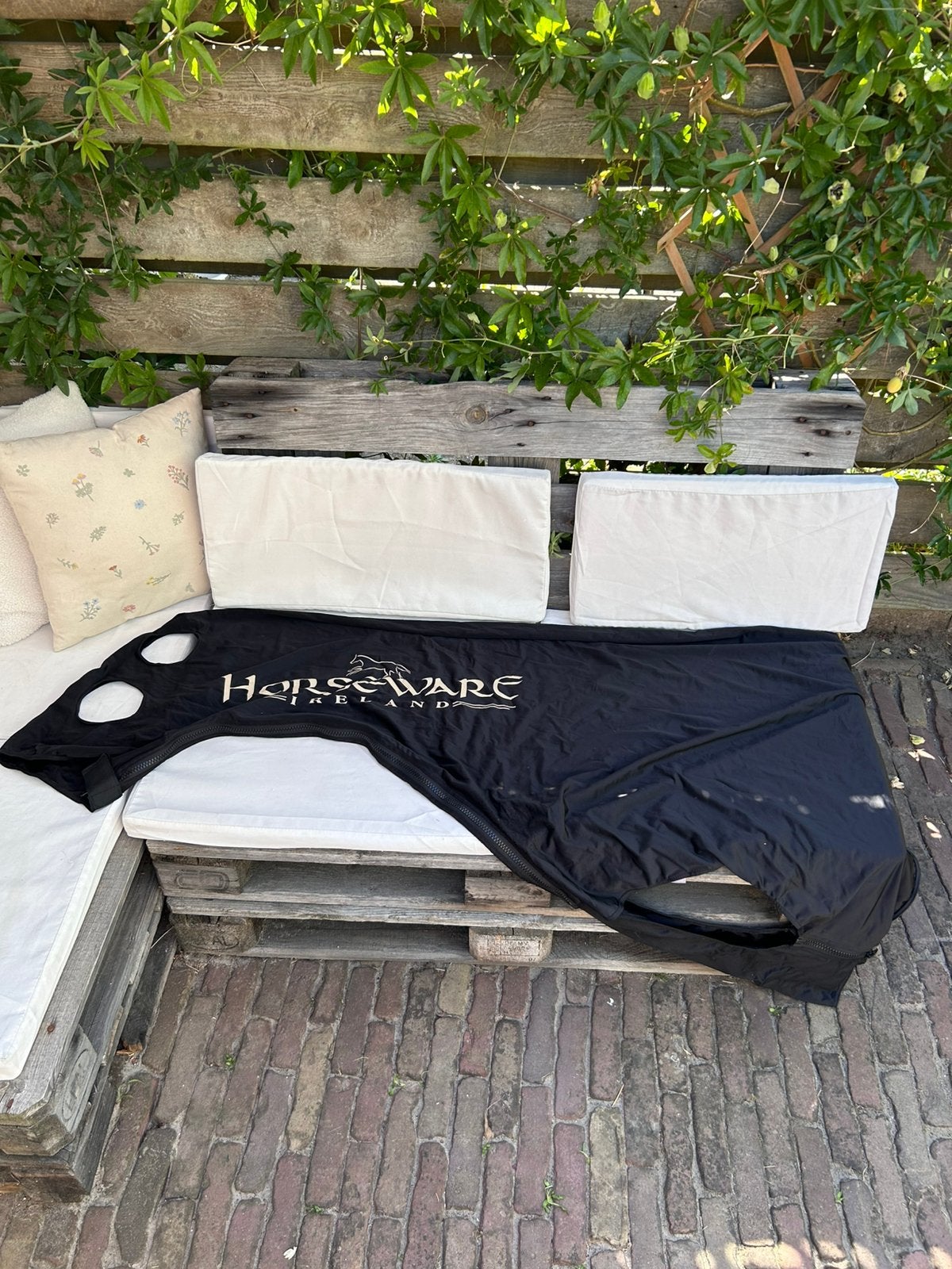 Horseware rambo slinky hood maat M, Dieren en Toebehoren, Paarden en Pony's | Dekens en Dekjes, Ophalen of Verzenden, Zo goed als nieuw