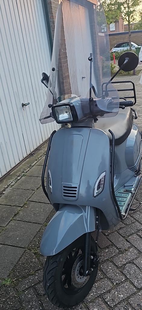 Scooter KILLERBEE SPORT, Ophalen of Verzenden, Zo goed als nieuw
