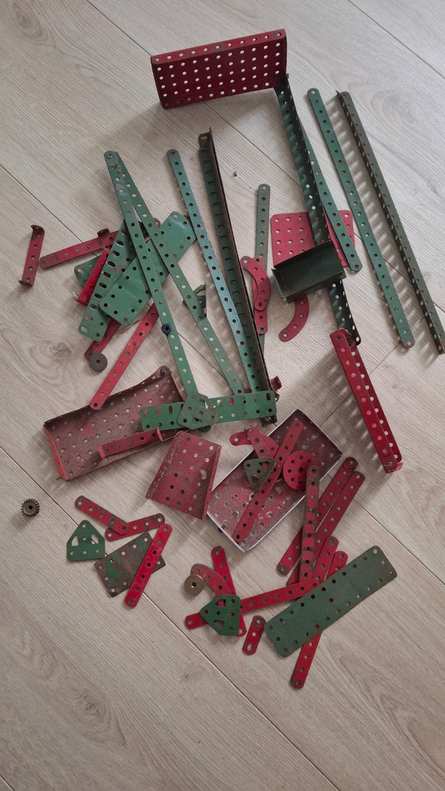 Vintage Meccano onderdelen - Rood en Groen, Ophalen, Gebruikt