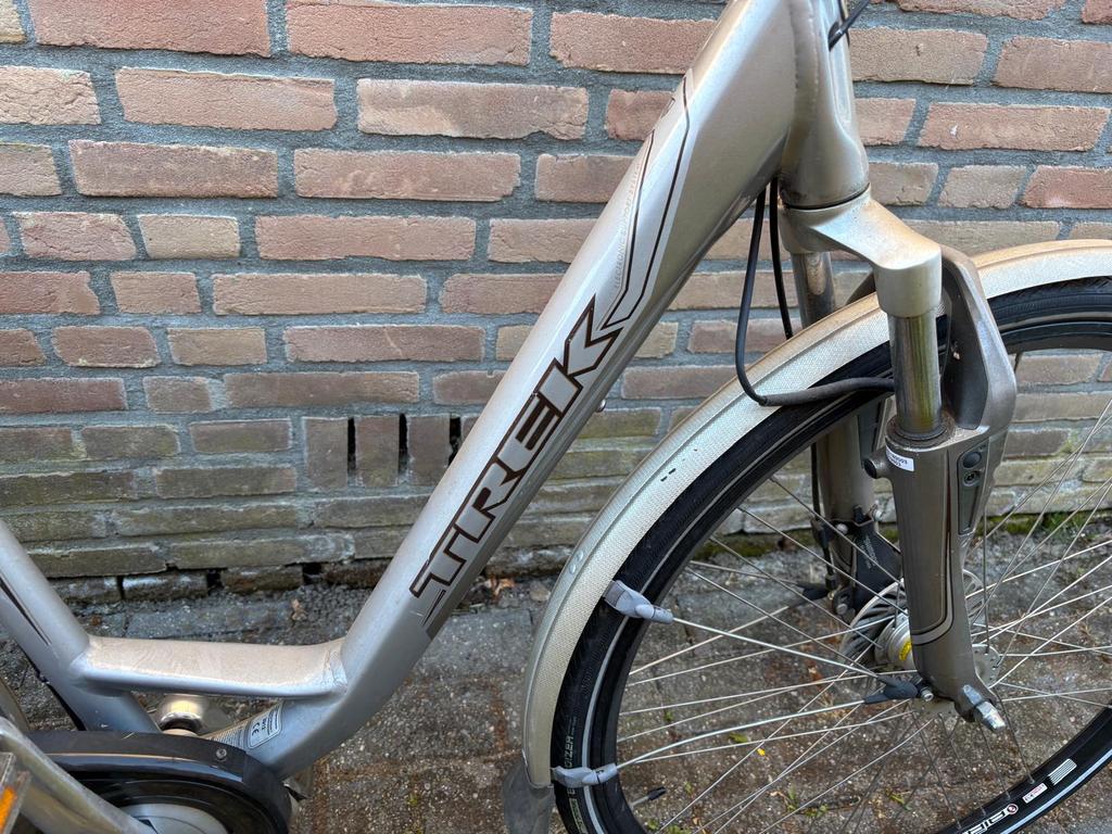 TREK ELECTRISCHE FIETS OPKNAPPER., Fietsen en Brommers, Elektrische fietsen, 47 tot 51 cm, Ophalen, Gebruikt, Overige merken