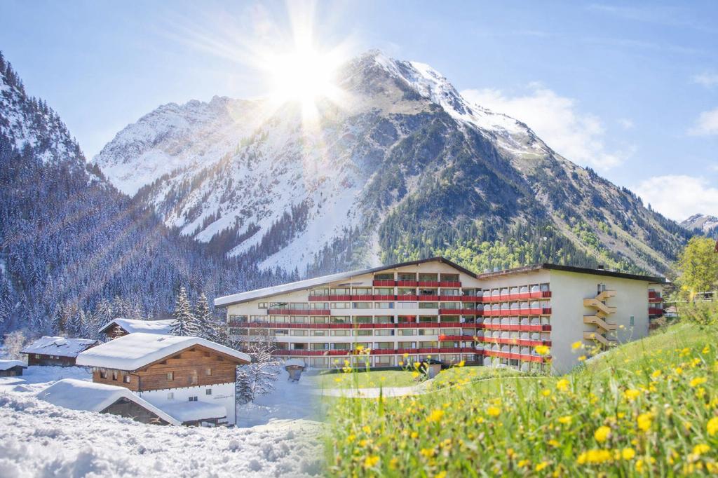 Walser Apartment in het Aparthotel Kleinwalsertal Mittelberg, Vakantie, Vakantiehuizen | Oostenrijk, Dorp, Vorarlberg, Wasmachine