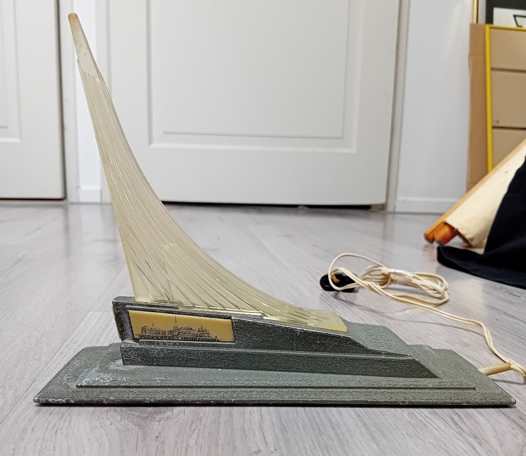 Herdenkingsnachtverlichting voor Sputnik USRR, Verzenden, Metaal, Minder dan 50 cm