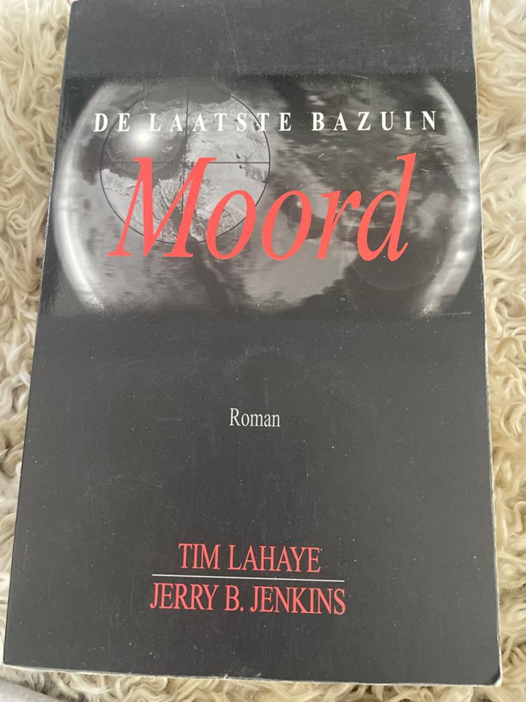 De Laatste Bazuin: Moord - Roman van Tim LaHaye & Jerry B. J, Boeken, Ophalen of Verzenden, Gelezen, Nederland