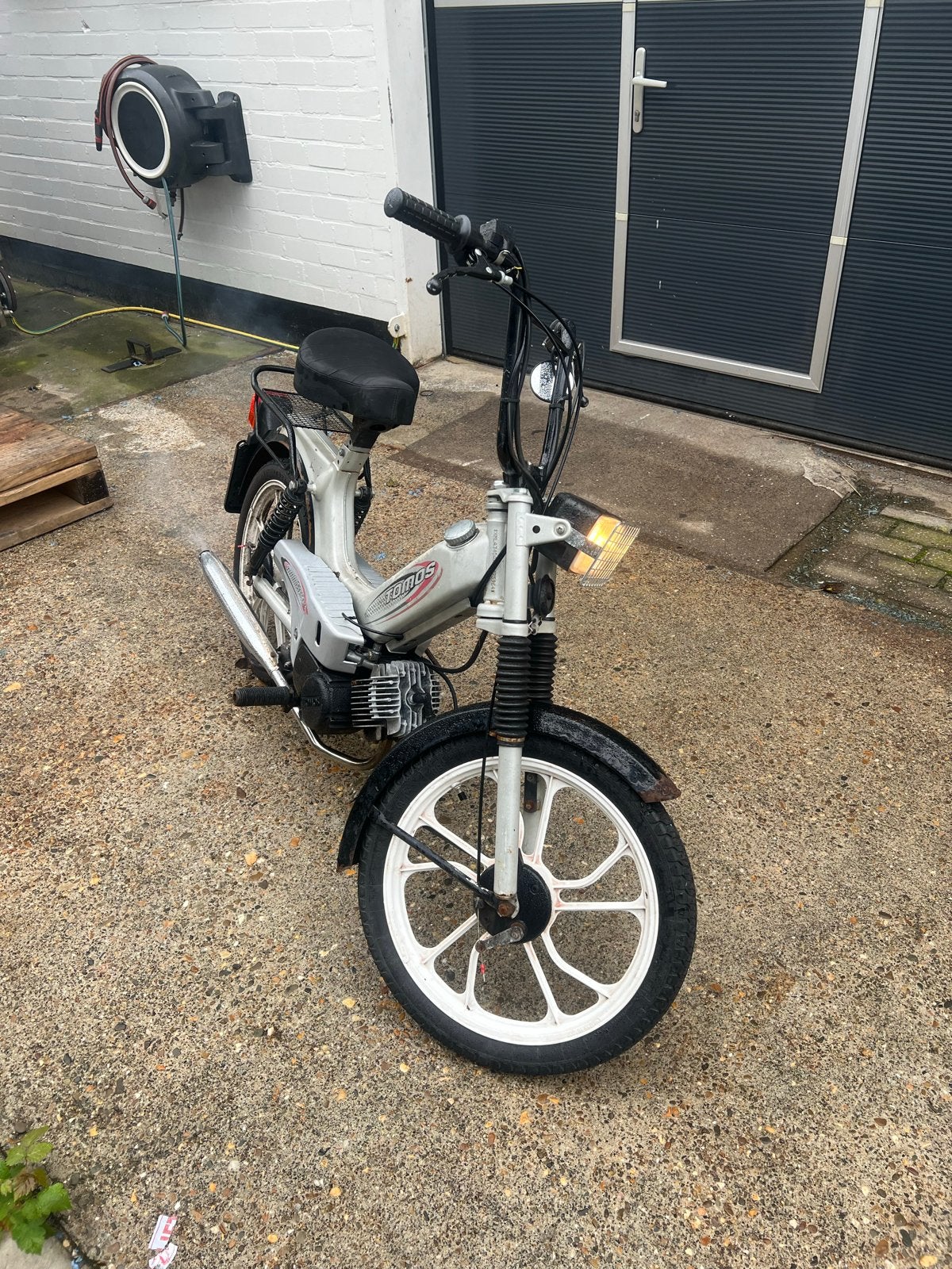 Tomos op gele plaat- Start en loopt goed, Ophalen, Gebruikt, Maximaal 45 km/u, 2 versnellingen