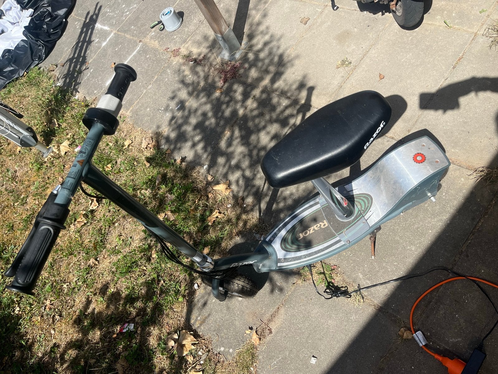 Razor E300 elektrische step met zitje, Ophalen, Gebruikt, Elektrische step (E-scooter)