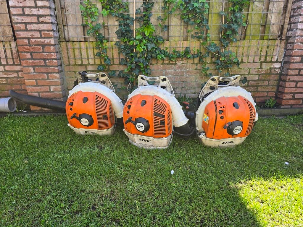 Partij stihl benzine bladblazers br 550 br 600, Tuin en Terras, Bladblazers, Ophalen, Gebruikt, Benzine, Ruggedragen