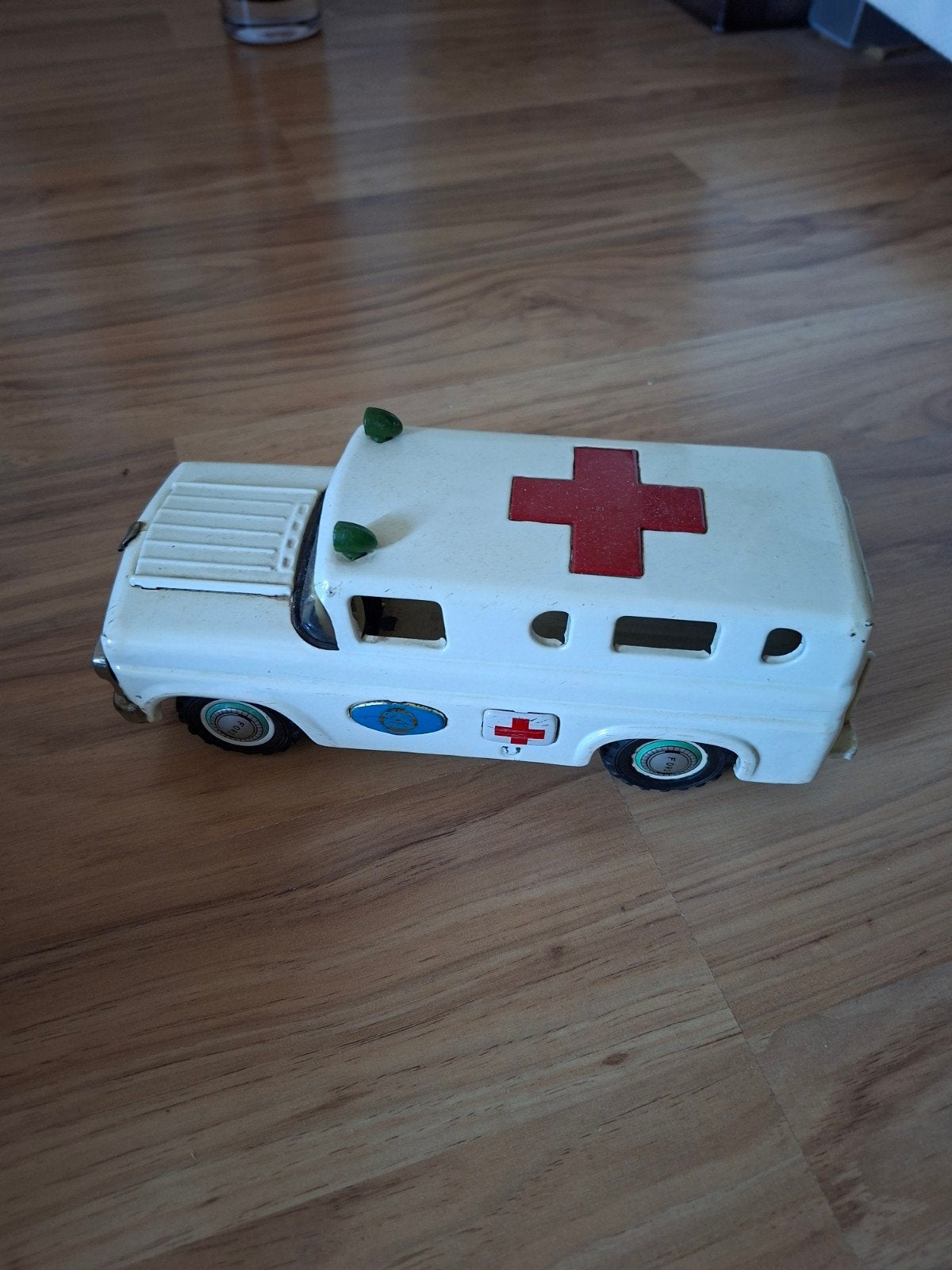 Vintage Speelgoed Ambulance - Blikken Auto, Ophalen, Gebruikt