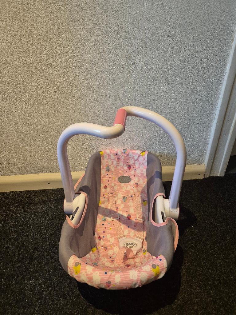 Baby Born Maxi-Cosi / autostoeltje voor poppen, Kinderen en Baby's, Speelgoed | Poppen, Ophalen, Zo goed als nieuw, Babypop