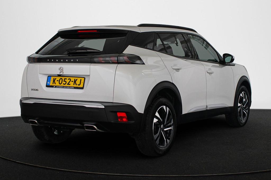Peugeot 2008 1.2 PureTech Allure Getint glas Carplay Camera, Voorwielaandrijving, Gebruikt, Euro 6, 1199 cc