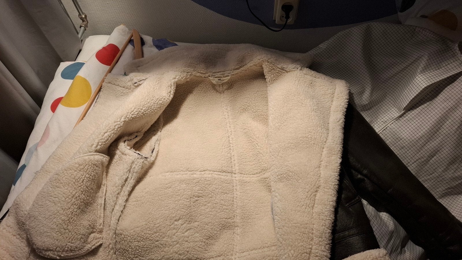 H&M Meisjes Imitatie Leren Jas Zwart/Ancient met Teddy Voeri, Meisje, H&M, Ophalen of Verzenden, Zo goed als nieuw