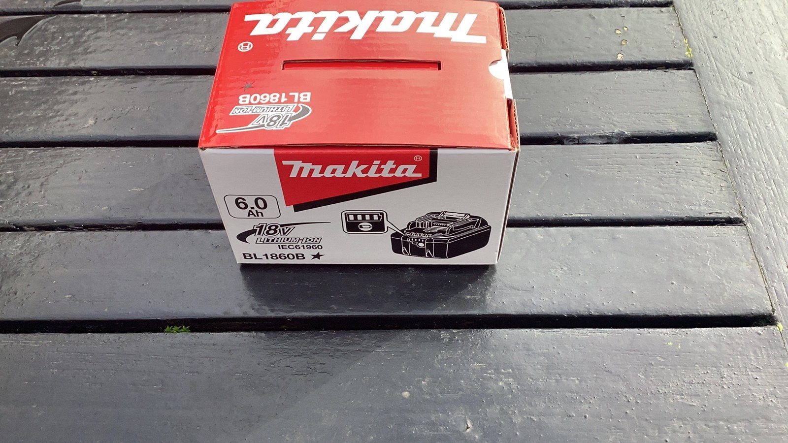 Makita accu’s nieuw 18volt 6Ah, Doe-het-zelf en Verbouw, Gereedschap | Machine-onderdelen en Toebehoren, Ophalen, Zo goed als nieuw