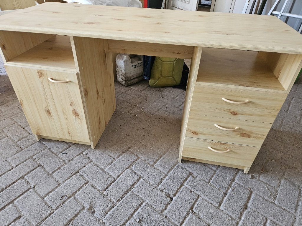 Kinderbureau, Ophalen, Zo goed als nieuw, 58 cm, 140 cm