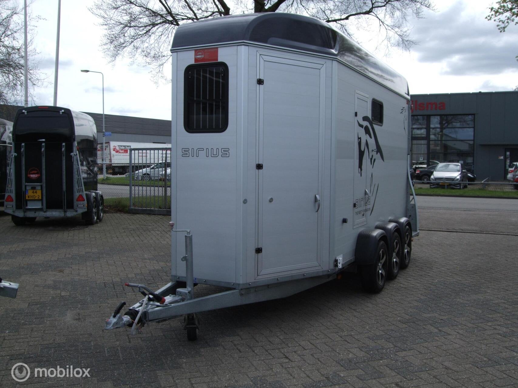 Mooie Sirius S90 2 paardstrailer Ideale overdekte mentrailer, Gebruikt, Overige typen