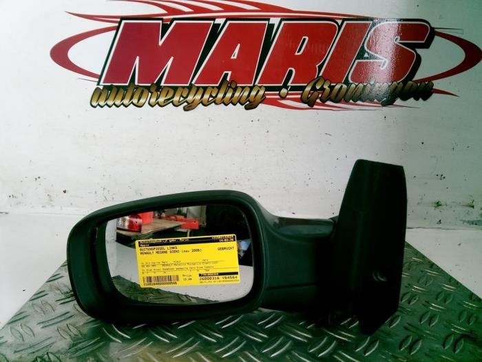 Buitenspiegel links van een Renault Megane Scenic, Gebruikt, -, Renault, -