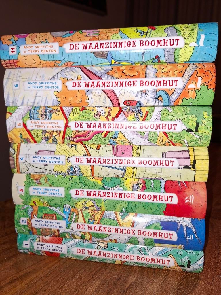 Set van 7 boeken: De Waanzinnige Boomhut, Ophalen of Verzenden, Zo goed als nieuw, Fictie algemeen