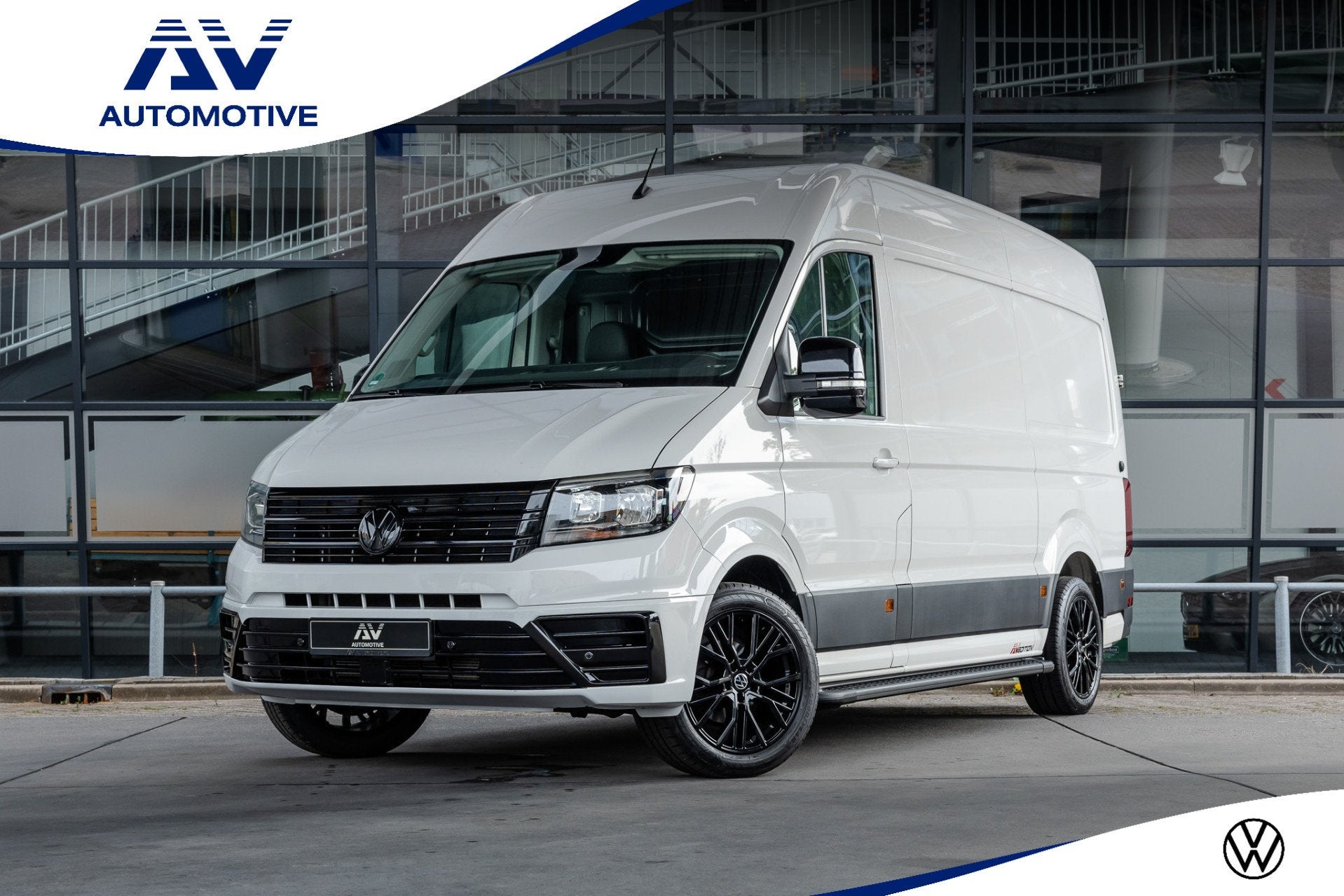 Volkswagen Crafter 2.0 TDI 177 PK L3H3 DSG | CarPlay | Camer, Stof, Gebruikt, Zwart, 4 cilinders