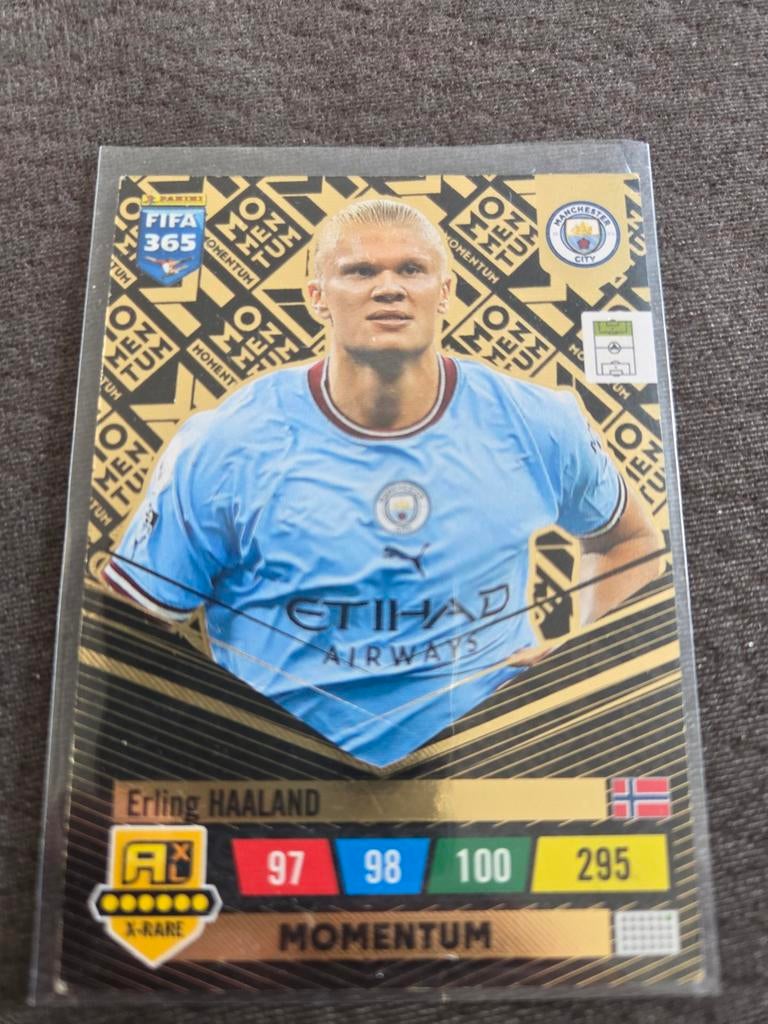 Erling Haaland Panini FIFA 365 Adrenalyn XL Momentum X-Rare, Ophalen, Zo goed als nieuw, Losse kaart