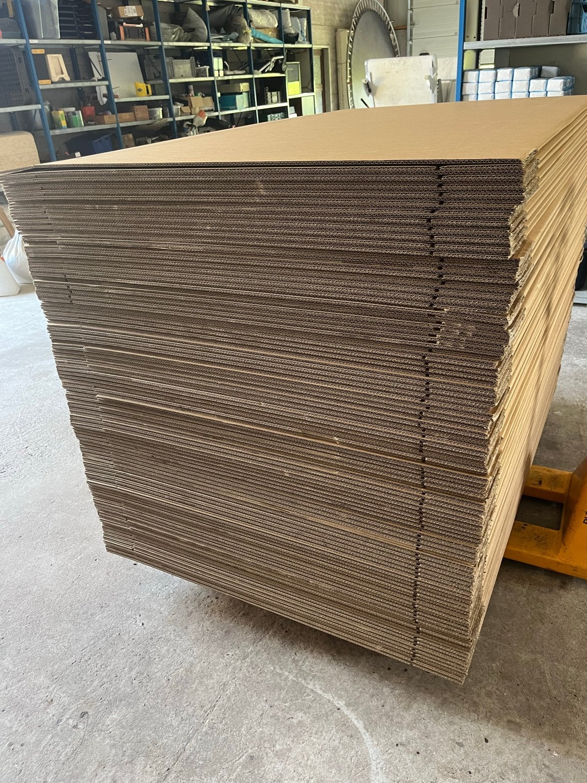 Nieuwe, zéér stevige dubbelgolf kartonnen dozen, Ophalen, Doos, 100 cm of meer, Opvouwbaar