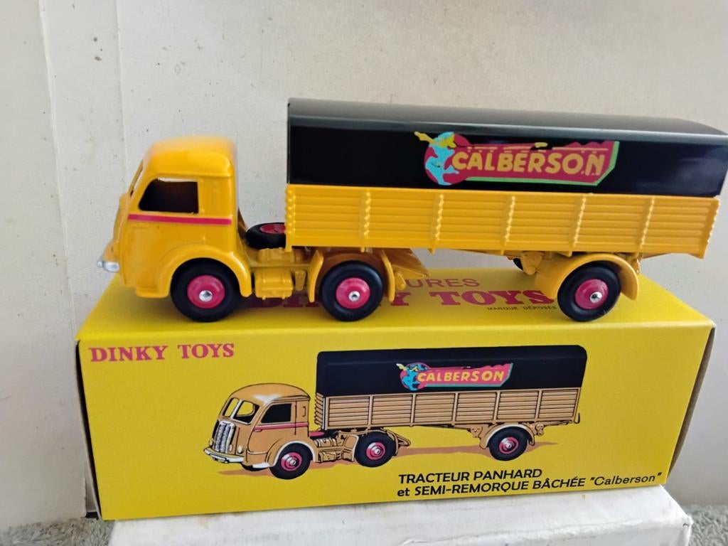 DINKY TOYS  ATLAS    TRACTEUR PANHARD  "CALBERSON", Hobby en Vrije tijd, Modelauto's | 1:43, Ophalen of Verzenden, Gebruikt, Auto