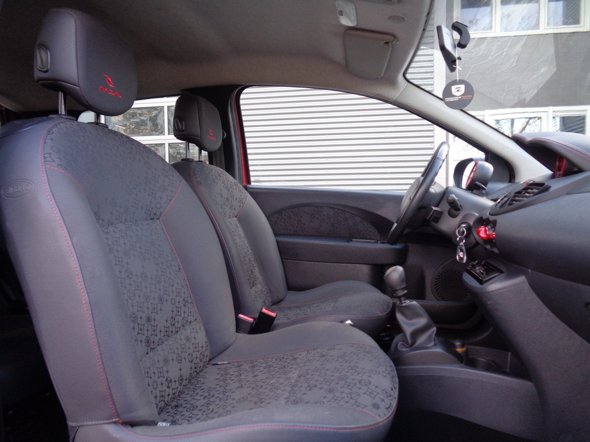 Renault Twingo 1.2-16V,Rib Curl uitvoering, Airco,128DKM!, Auto's, Voorwielaandrijving, Euro 5, Twingo, 31 €/maand
