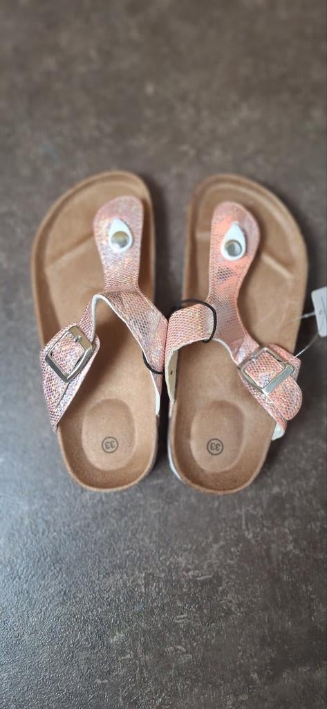 Meisjes teenslippers maat 33, Ophalen of Verzenden, Nieuw, Meisje
