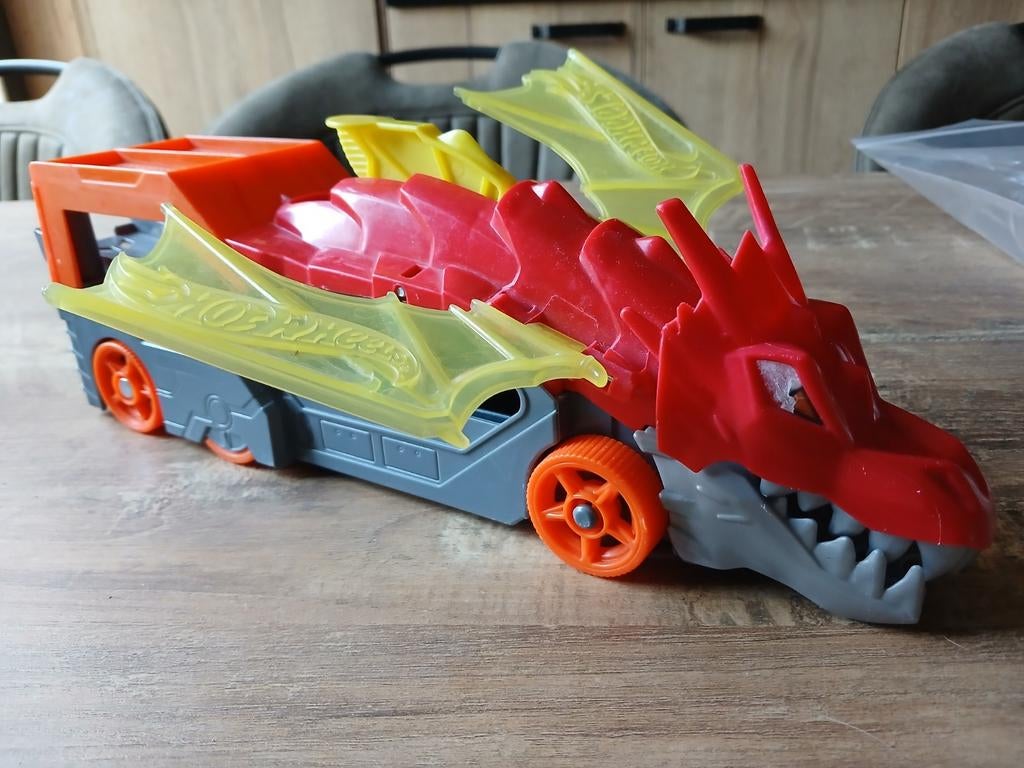 Hot Wheels Draak Transporter auto, Ophalen of Verzenden, Gebruikt