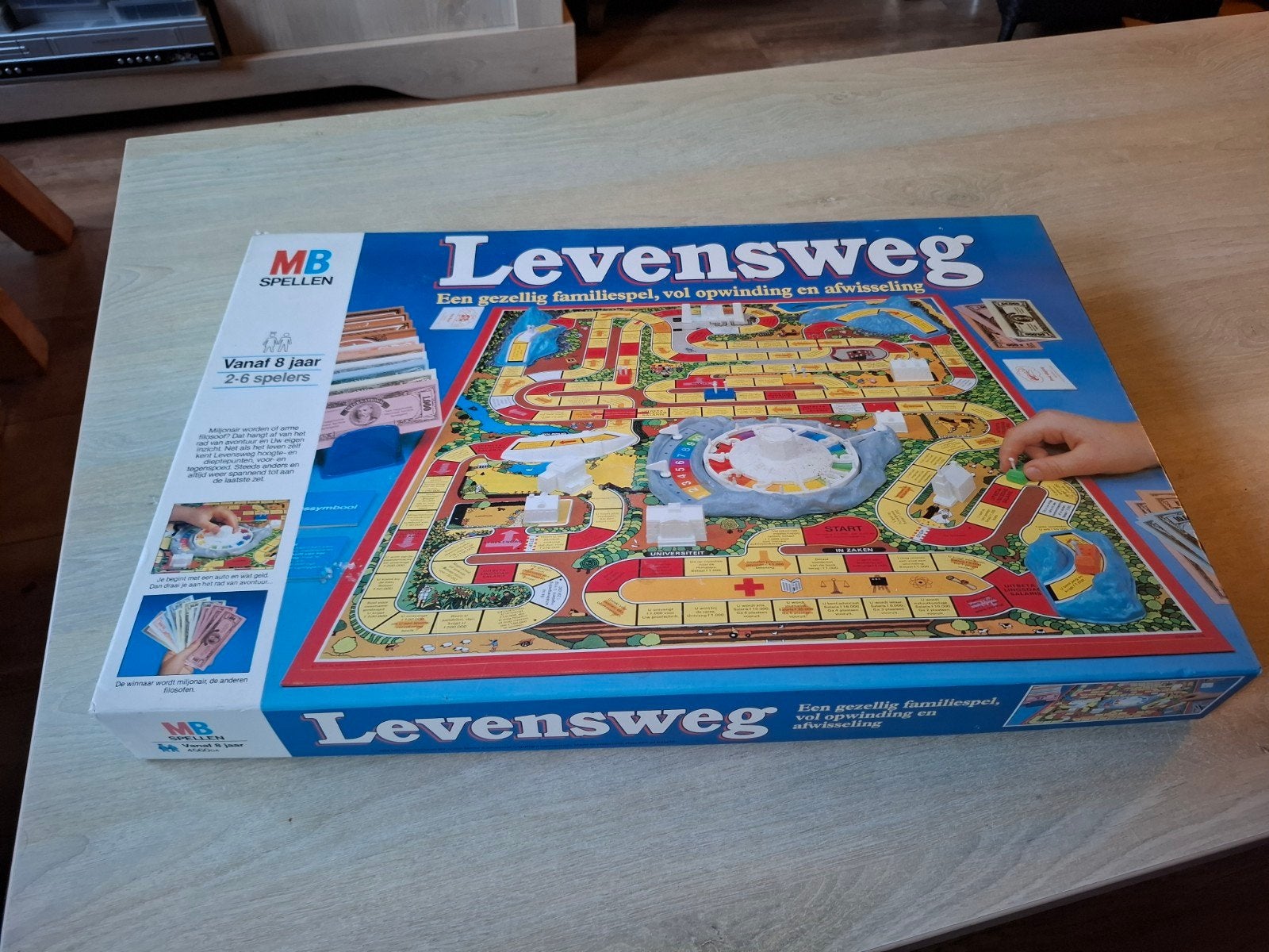 Levensweg bordspel - Compleet en in goede staat, Hasbro European Services, T1000, 5000 AN Breda, Nederland, Ophalen of Verzenden