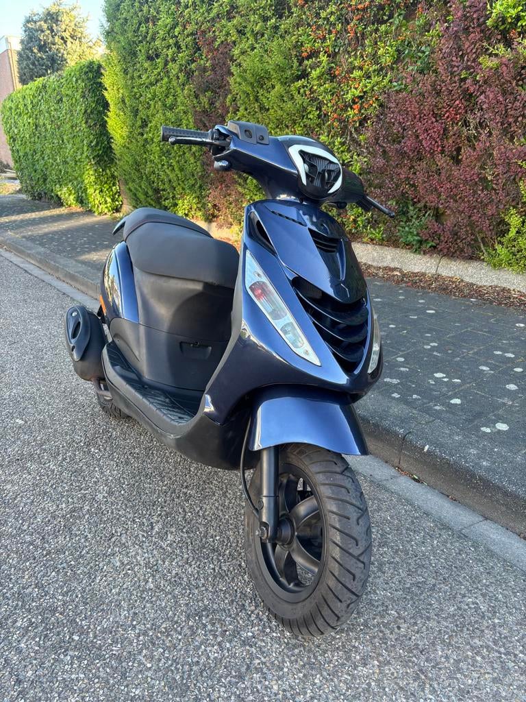 Piaggio Zip 80cc Bromscooter - Krachtig en Betrouwbaar, Ophalen, Gebruikt, Maximaal 45 km/u, Zip