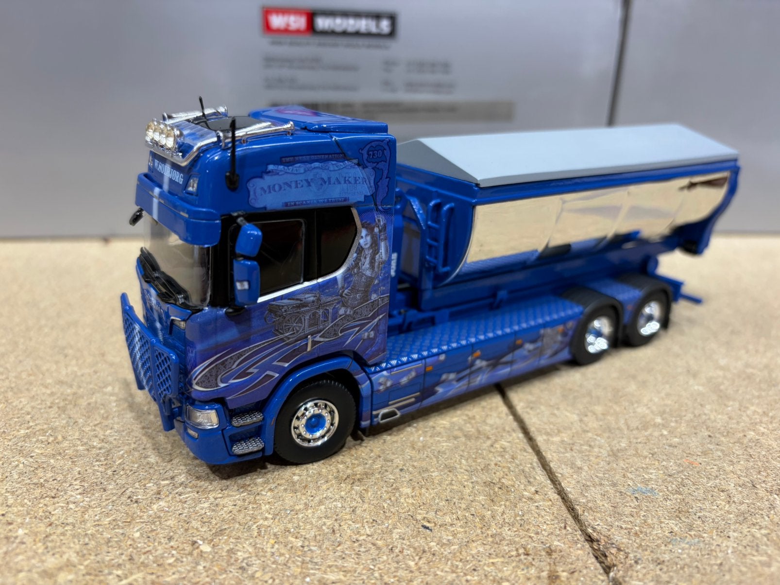 WSI SCANIA W SOLBJORG AFZETBAK, Ophalen of Verzenden, Zo goed als nieuw, Bus of Vrachtwagen, Wsi