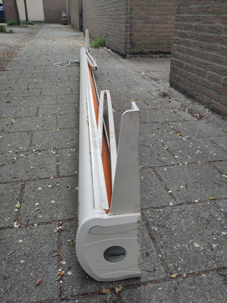 Zonnescherm Oranje +- 4.40m Somfy motor afstandsbediening, Ophalen of Verzenden, Gebruikt, Knikarmscherm