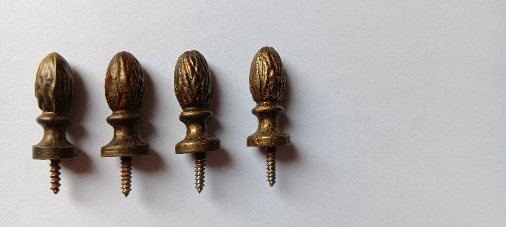 SET KNOPPEN VOOR ENGELS TAFELKLOKJE, Ophalen of Verzenden