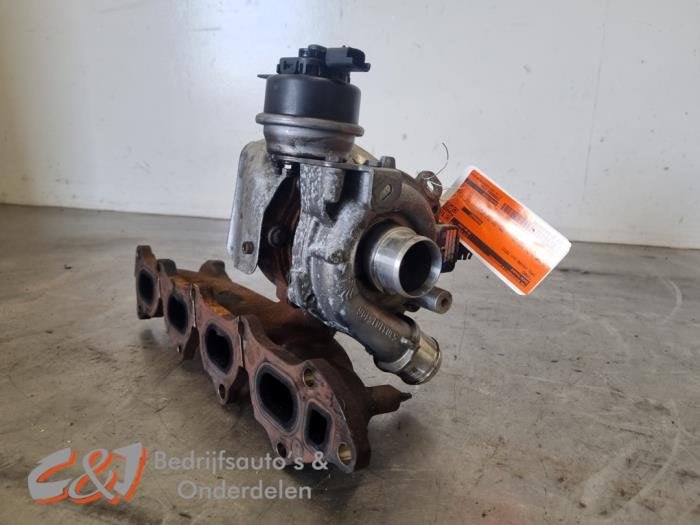 Turbo van een Opel Vivaro, Gebruikt, -, -, Opel