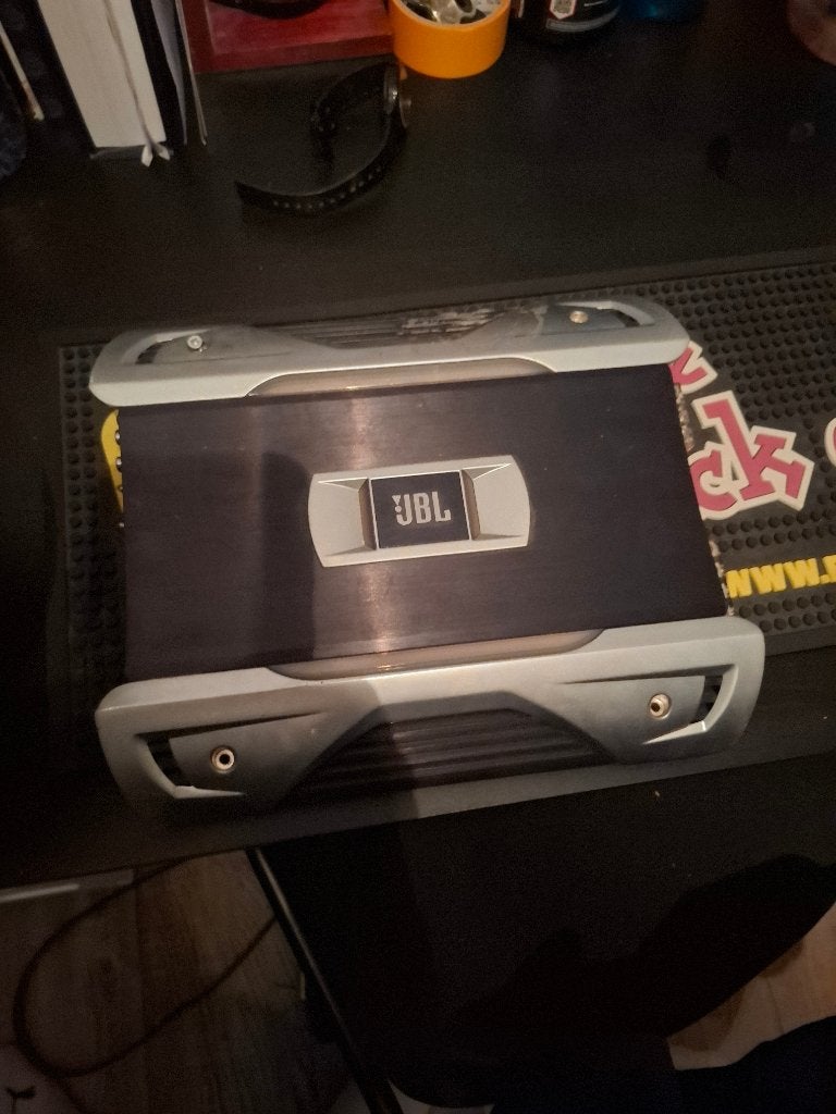 versterker auto JBL GTO 752, Overige merken, Overige systemen, Ophalen of Verzenden, Zo goed als nieuw