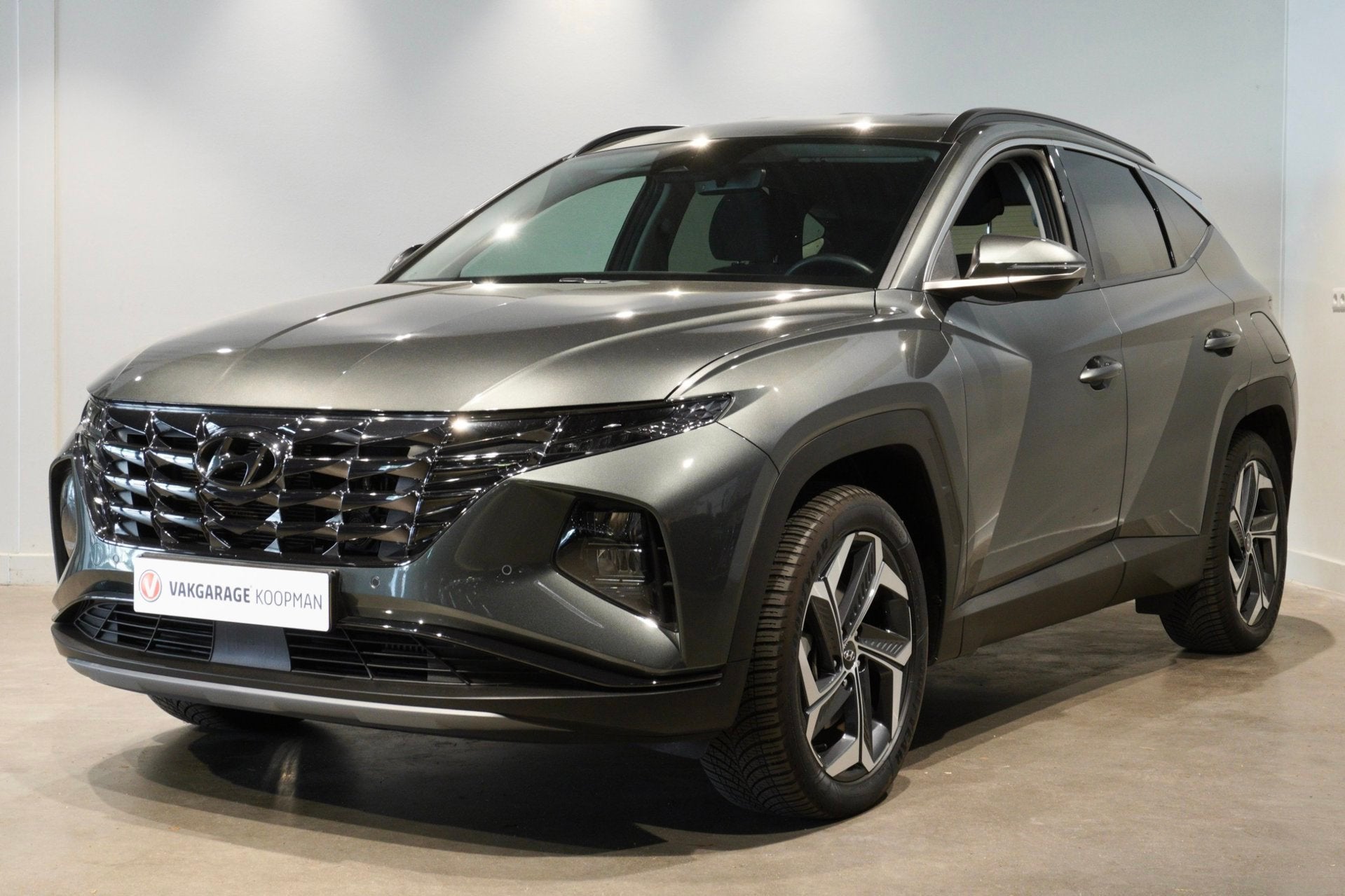 Hyundai Tucson 1.6 T-GDI PHEV Comfort Smart 4WD, Auto's, Automaat, 1350 kg, Gebruikt, Euro 6