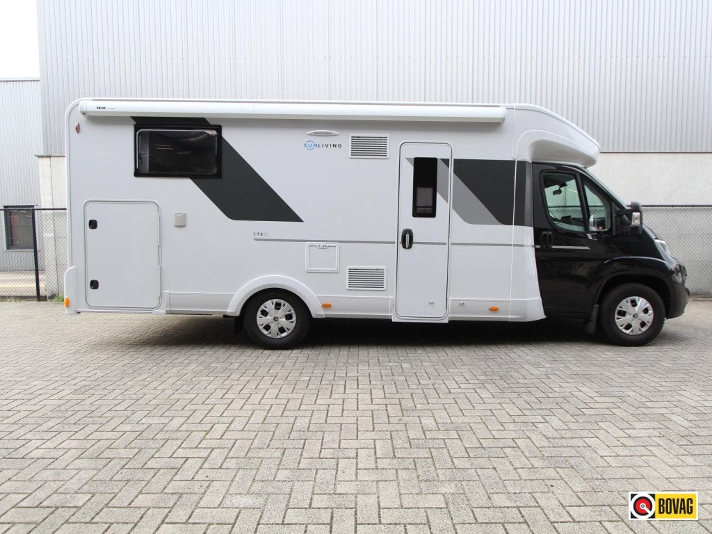 Sun Living S 75SL Bomvol accessoires!, Caravans en Kamperen, Campers, Luifel, Bedrijf, Sun Living, 7 tot 8 meter