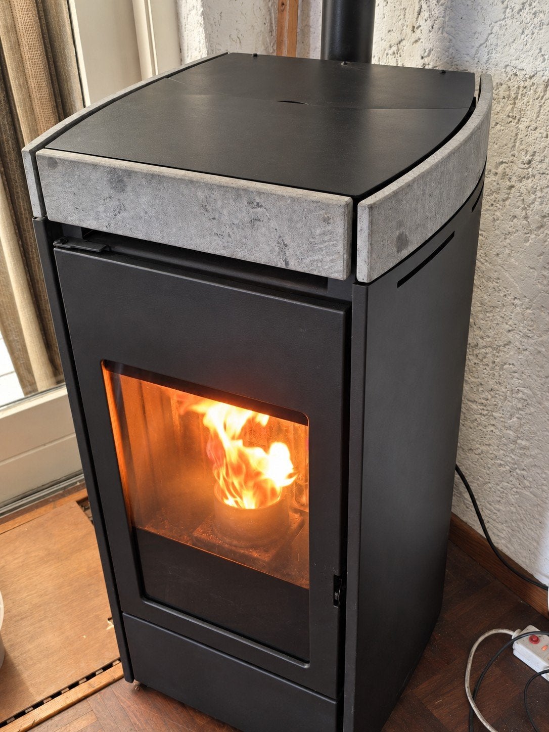 edilkamin lena 8kw pelletkachel, Ophalen of Verzenden, Zo goed als nieuw, Overige brandstoffen, Pelletkachel