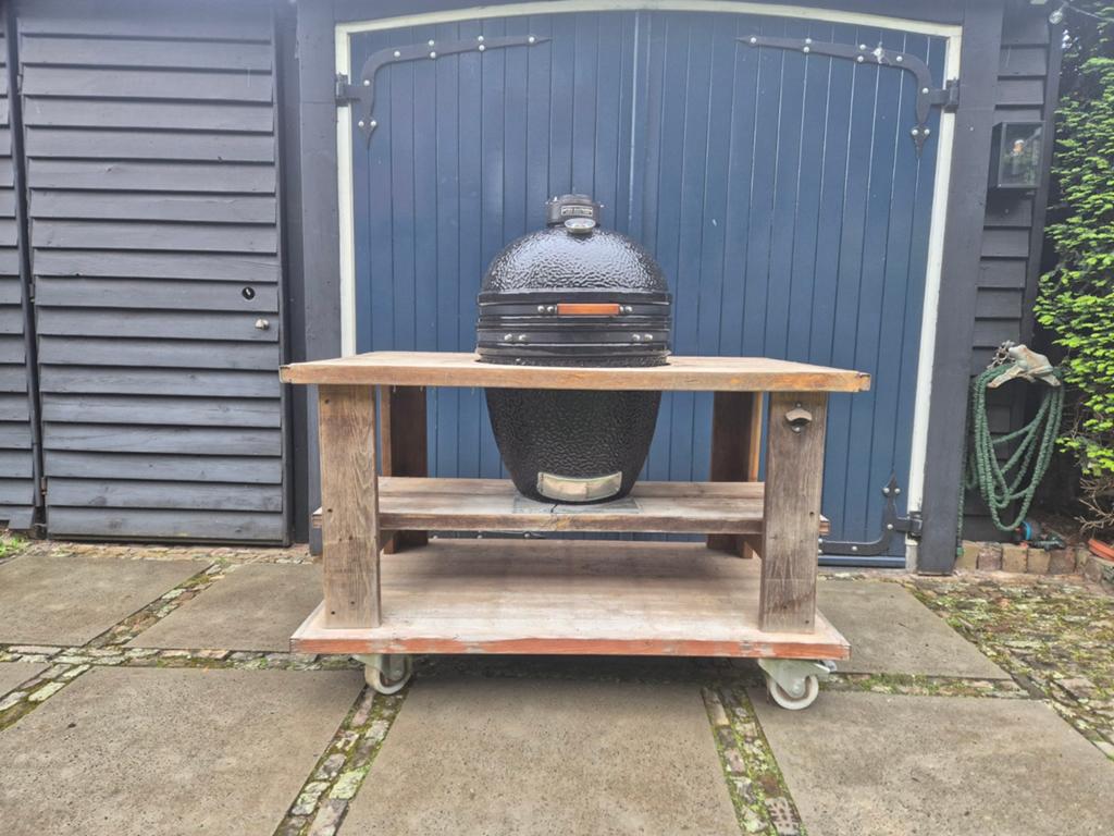 Bbq tafel voor een kamado, Ophalen