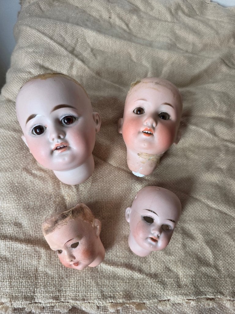Antieke pop, 4x antiek poppenhoofd voor de poppendokter A.M., Verzamelen, Ophalen of Verzenden, Gebruikt, Pop