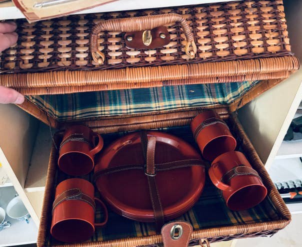 Vintage picknickmand met servies - compleet, Ophalen of Verzenden, Gebruikt