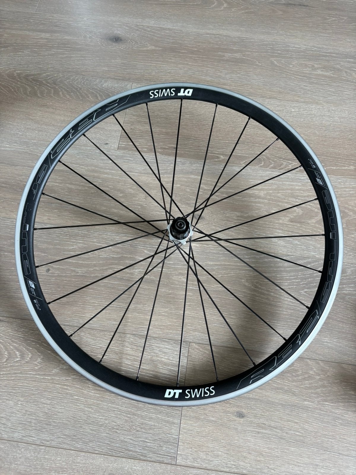 DT Swiss R32 Spline achterwiel, Wiel, Gebruikt, Ophalen of Verzenden, Aluminium