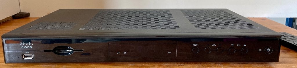 Cisco Ziggo Mediabox XL (Harddiskrecorder), Ophalen of Verzenden, Zo goed als nieuw, Harddiskrecorder