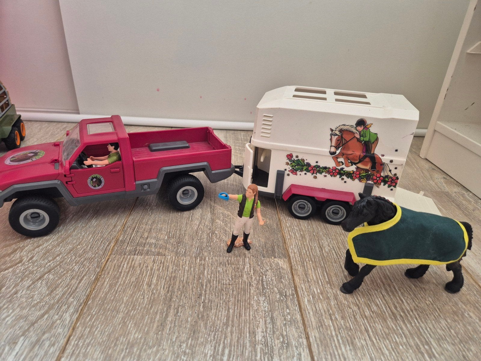 Schleich paardentrailer met auto, paard en ruiter, Ophalen of Verzenden, Gebruikt