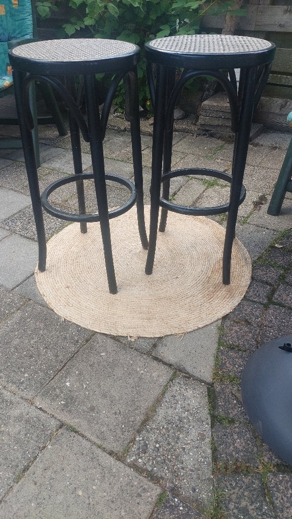 Twee barkrukken, Huis en Inrichting, Barkrukken, Ophalen, Gebruikt, 90 cm of meer, Hout