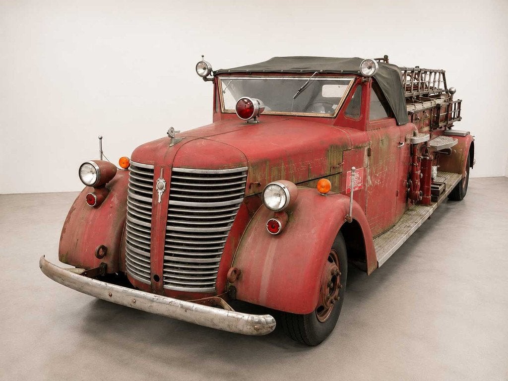 1946 American LaFrance Ladder Truck | Vintage Fire Engine, Auto's, Oldtimers, Overige carrosserieën, Bedrijf, Overige merken, Automaat