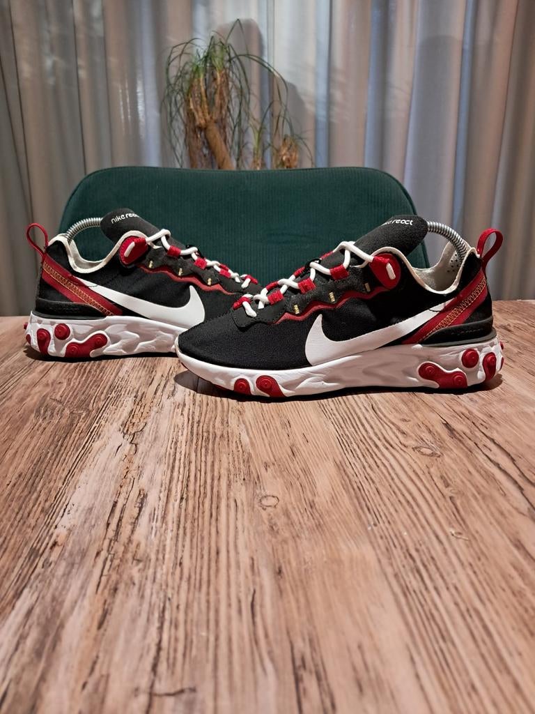 Nike React Element 55 'Gym Red' Size 36,5, Kleding | Dames, Schoenen, Gedragen, Sneakers of Gympen, Zwart, Ophalen of Verzenden