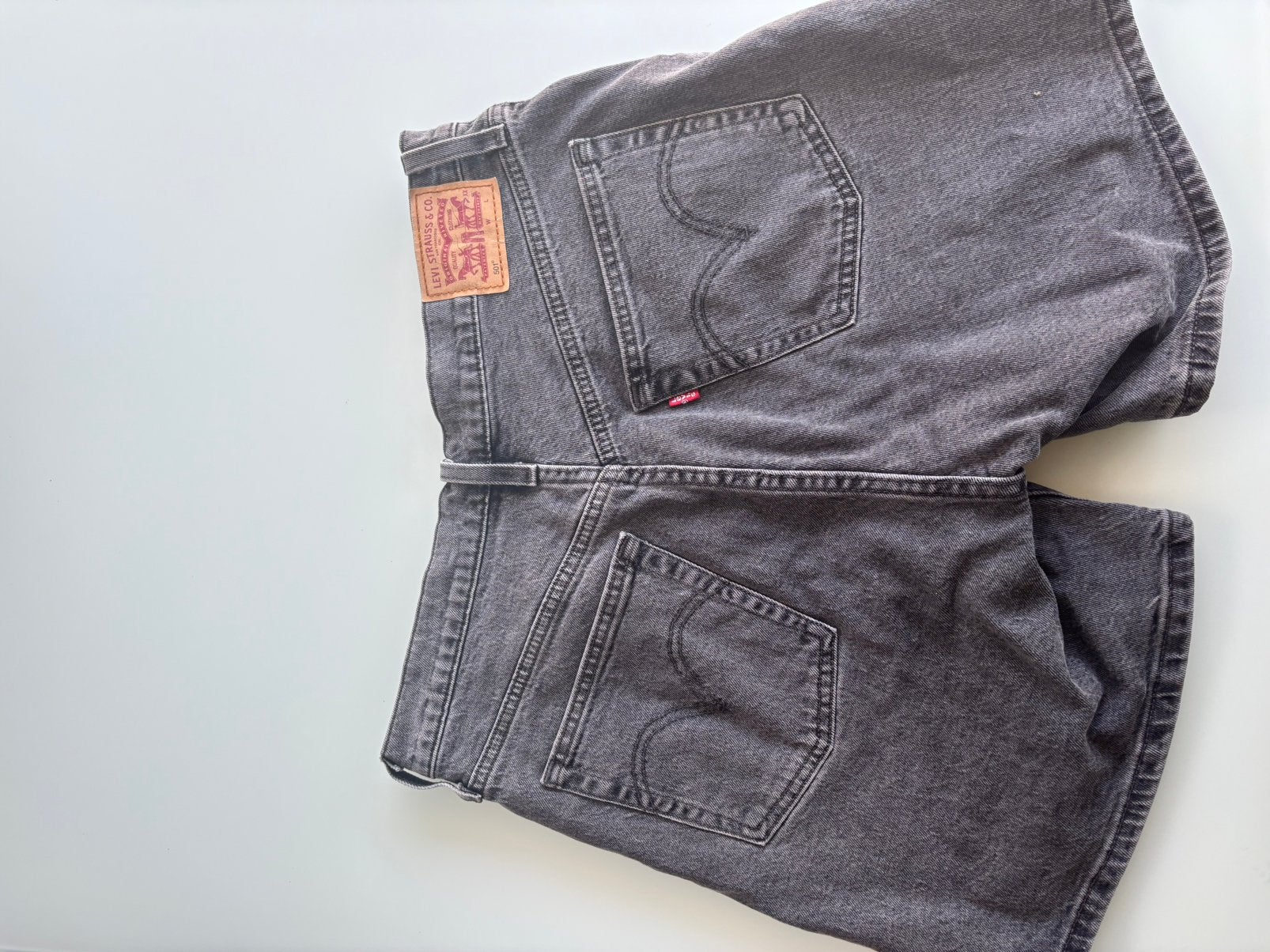Levi’s 501 short dames, Ophalen, Zo goed als nieuw, Grijs, Overige jeansmaten