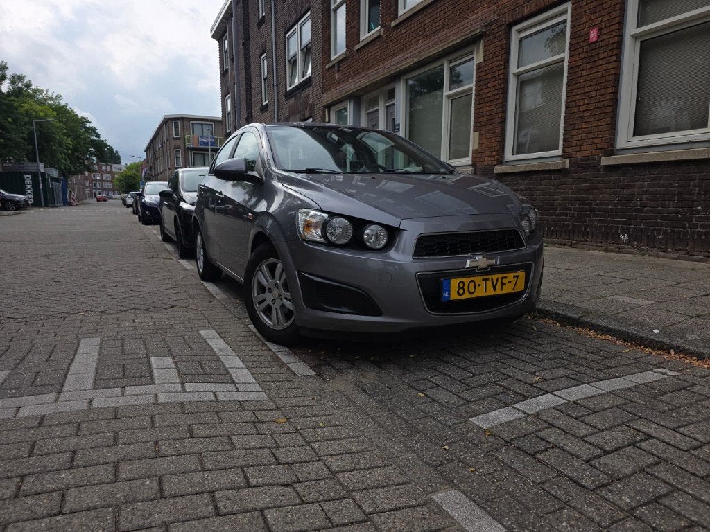 Chevrolet Aveo 1.4  (Aveo Sedan - T300) Year: 2012, Auto's, Voorwielaandrijving, 4 cilinders, Parkeersensor, 49 €/maand